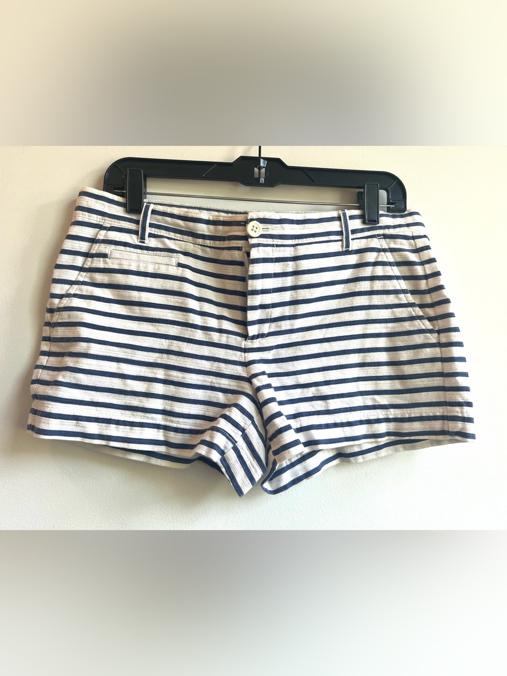GAP Summertime Coastal Navy and Cream Striped Women's 100% Cotton Shorts 6